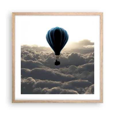 Een poster in een licht eiken lijst - Een zwerver boven de wolken - 50x50 cm