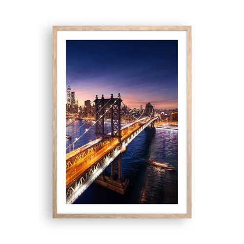 Een poster in een licht eiken lijst - Een stralende brug naar het hart van de stad - 50x70 cm