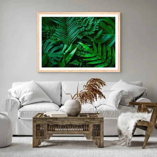 Een poster in een licht eiken lijst - Ineengedoken in het groen - 50x40 cm