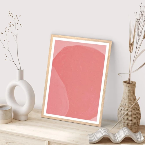Een poster in een licht eiken lijst - Organische compositie in roze - 70x100 cm