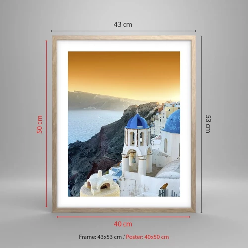 Een poster in een licht eiken lijst - Santorini - genesteld tegen de rotsen - 40x50 cm