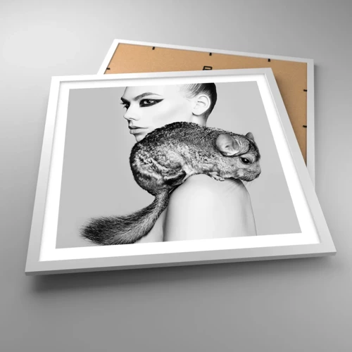 Poster in een witte lijst - Dame met een chinchilla - 50x50 cm