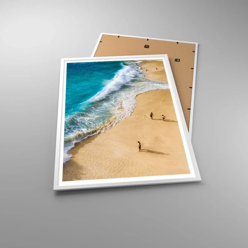 Poster in een witte lijst - En dan de zon, het strand… - 70x100 cm