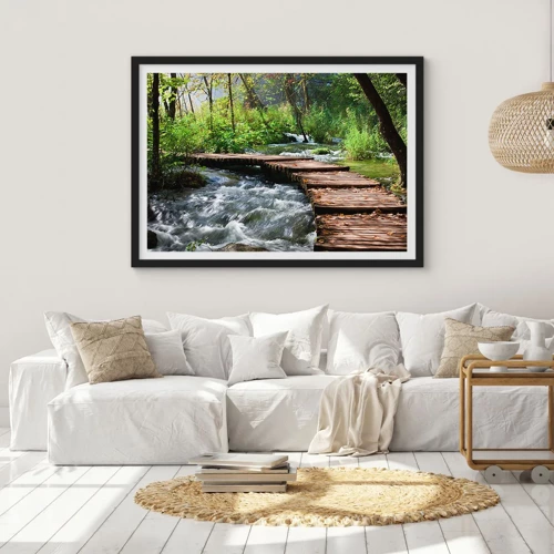 Poster in een zwarte lijst - Boven de schuimige waterval - 70x50 cm