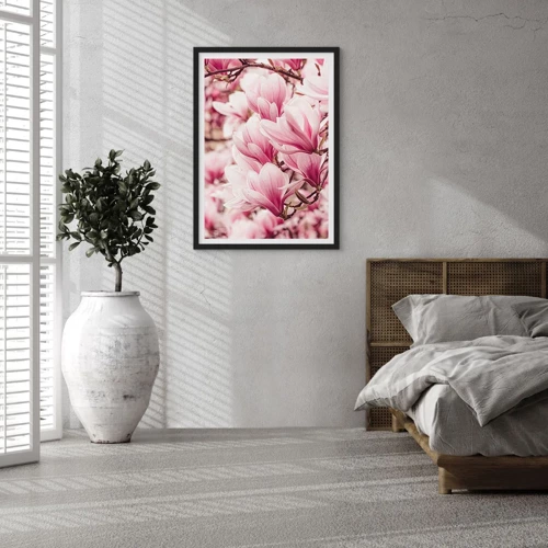Poster in een zwarte lijst - De lente is roze - 50x70 cm