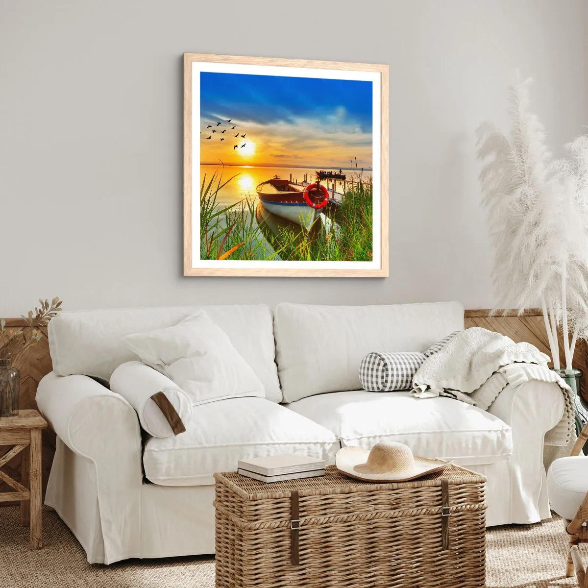 Een poster in een licht eiken lijst - De aalscholvers vliegen al weg - 30x30 cm