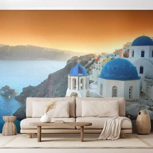 Fotobehang Premium Canvas - Santorini - genesteld tegen de rotsen - Landschap, Griekenland, Santorini - 250x175 cm