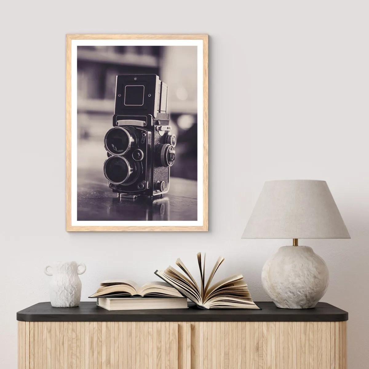 Een poster in een licht eiken lijst - De magie van oude fotografie - 30x40 cm