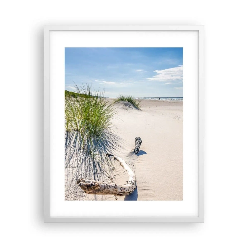 Poster in een witte lijst - De mooiste zandstrand? Oostzee-strand - 40x50 cm