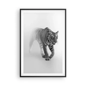 Poster in een zwarte lijst - Gehurkt in de mist - 61x91 cm