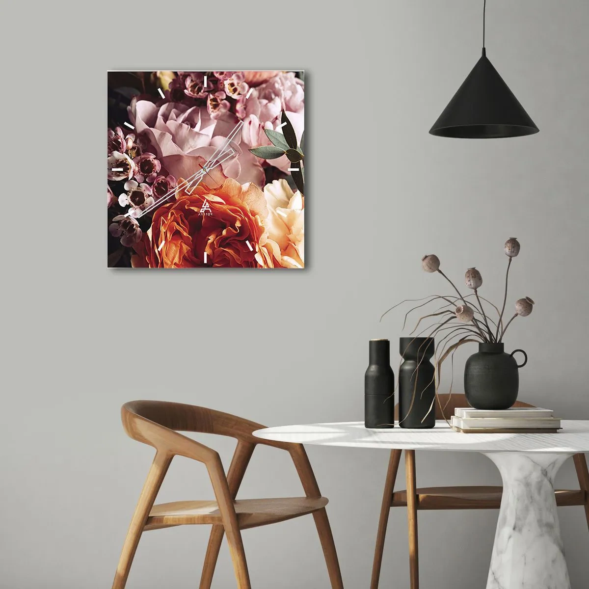 Wandklok - Klok - Gehuld in schoonheid - 40x40 cm