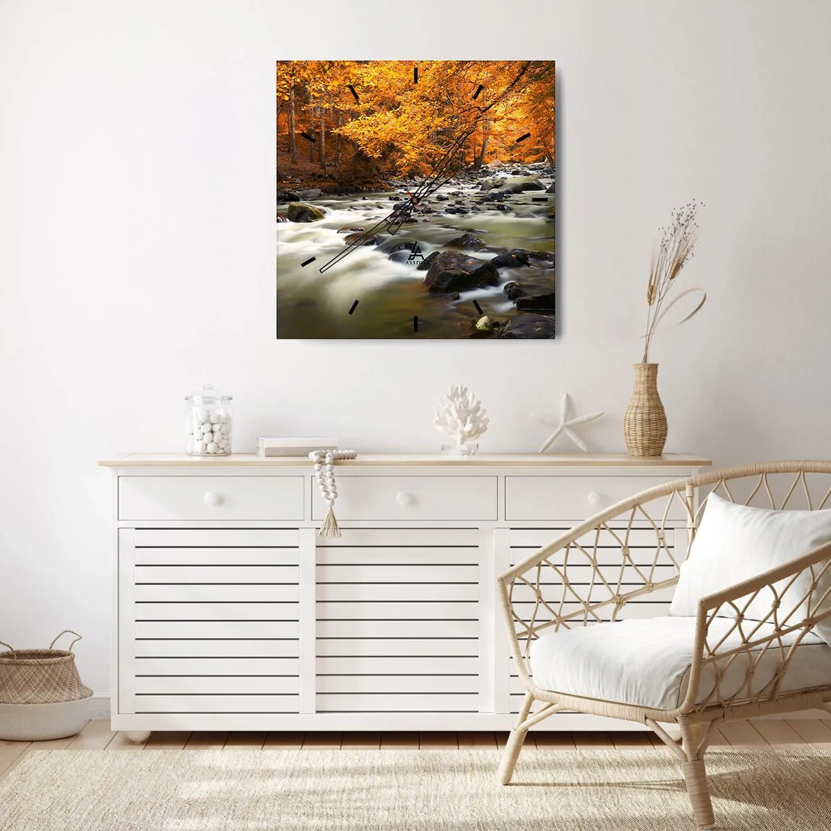 Wandklok - Klok - Een stroom in een gouden bos - 30x30 cm