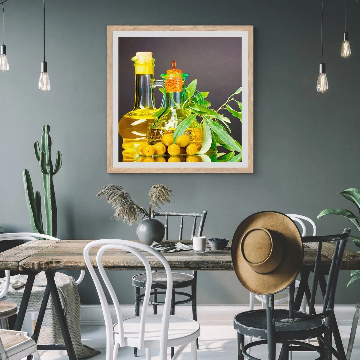 Een poster in een licht eiken lijst - Stilleven met olijven en olijfolie - 60x60 cm