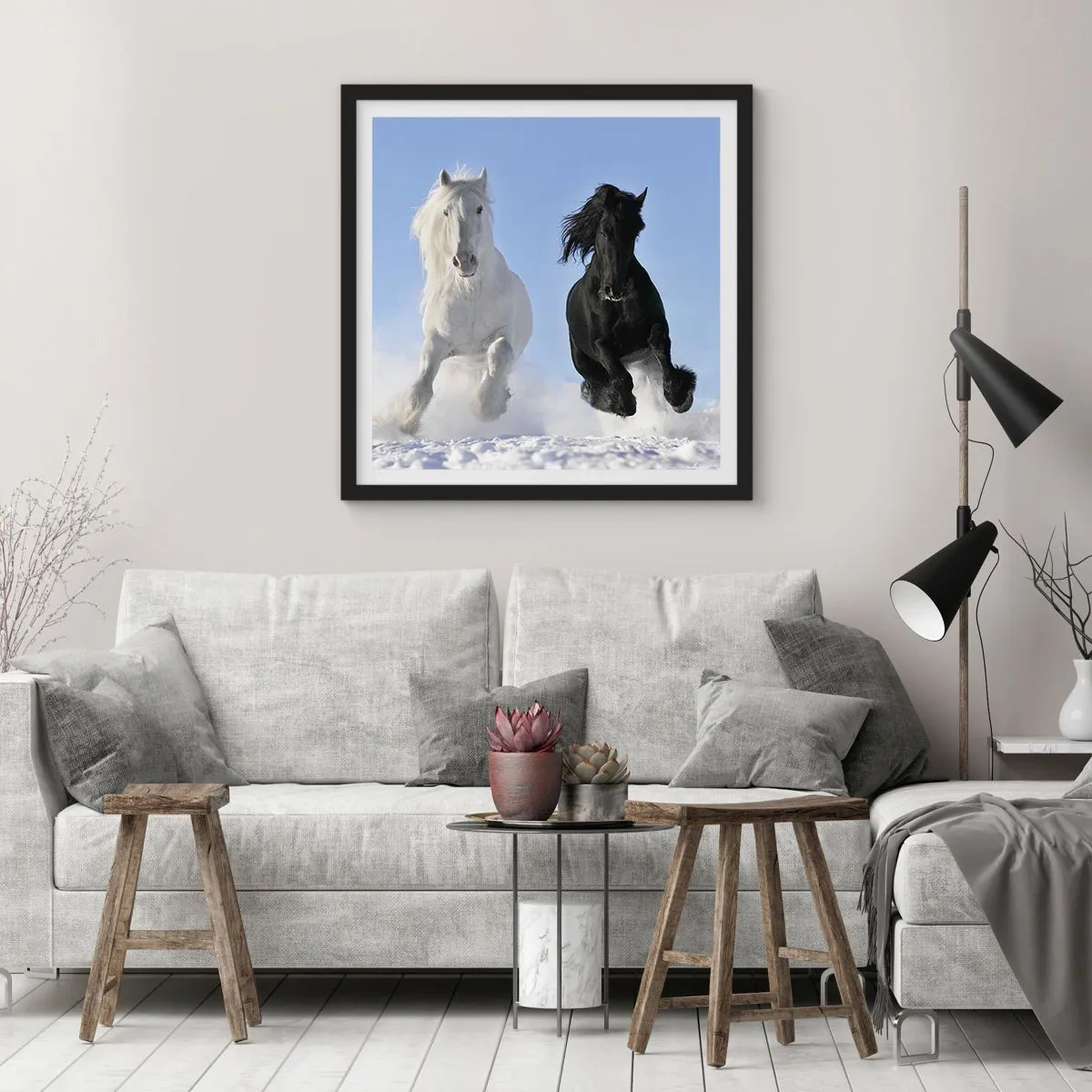 Poster in een zwarte lijst - Zwart-wit galop - 60x60 cm