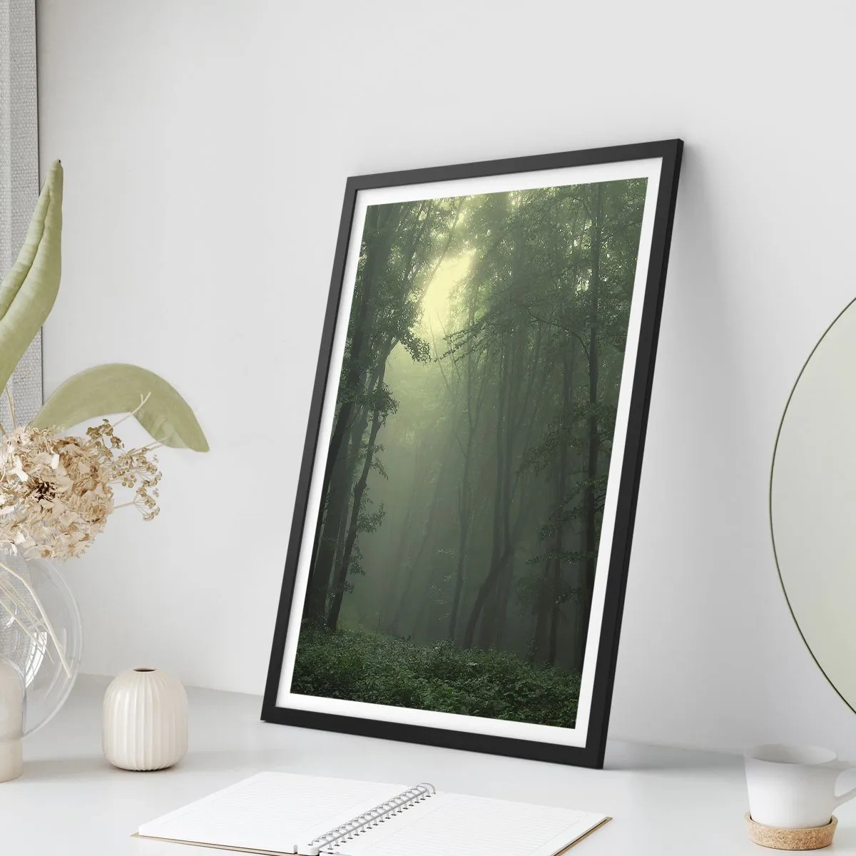 Poster in een zwarte lijst - Voordat hij wakker wordt - 40x50 cm