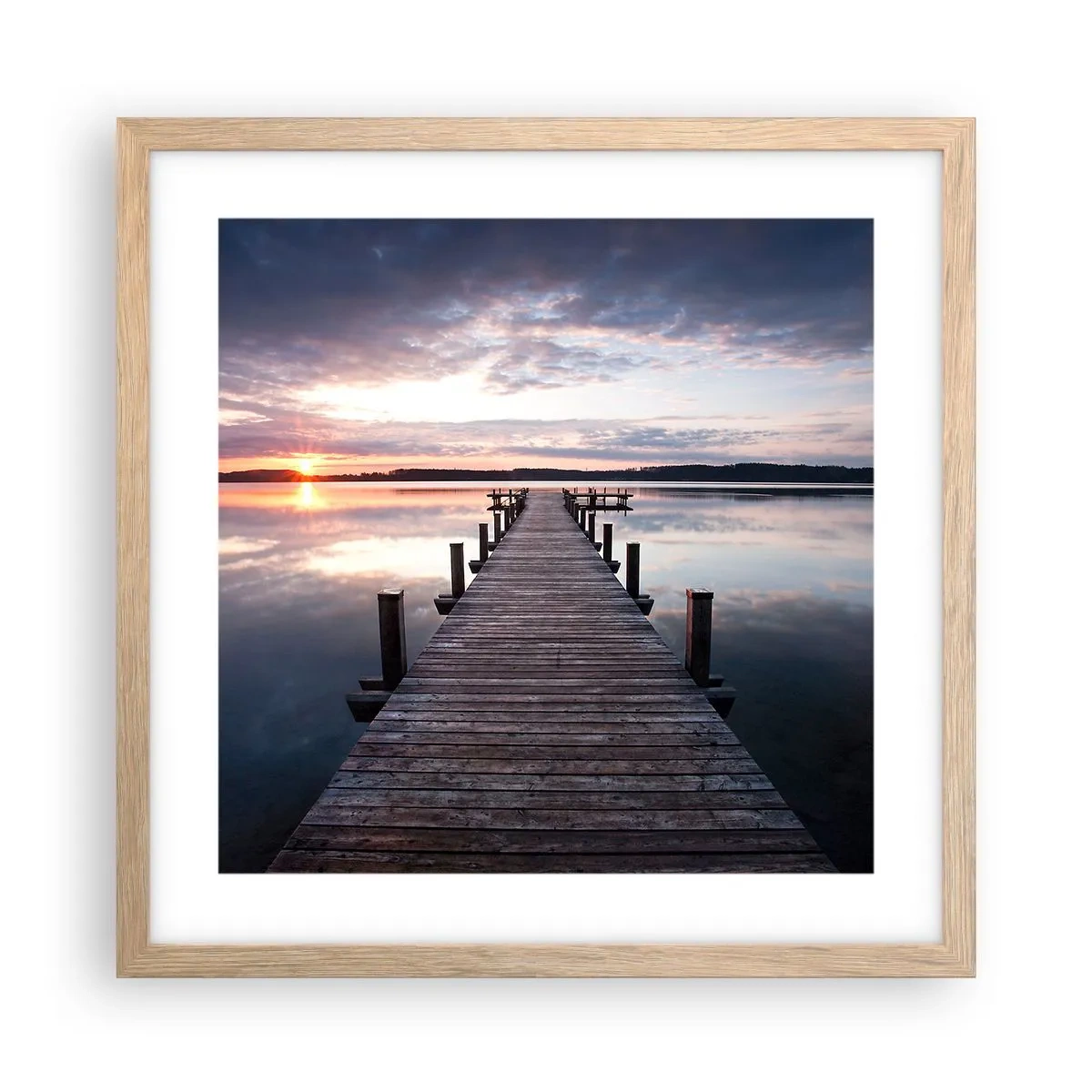 Een poster in een licht eiken lijst - Een rustige grens tussen dag en nacht - 40x40 cm