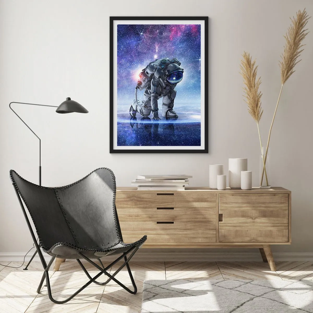 Poster in een zwarte lijst - Astronaut tegen de achtergrond van de ruimte - 50x70cm - De sterrenhemel boven mij - Moderne wanddecoratie voor woonkamer en slaapkamer ARTTOR