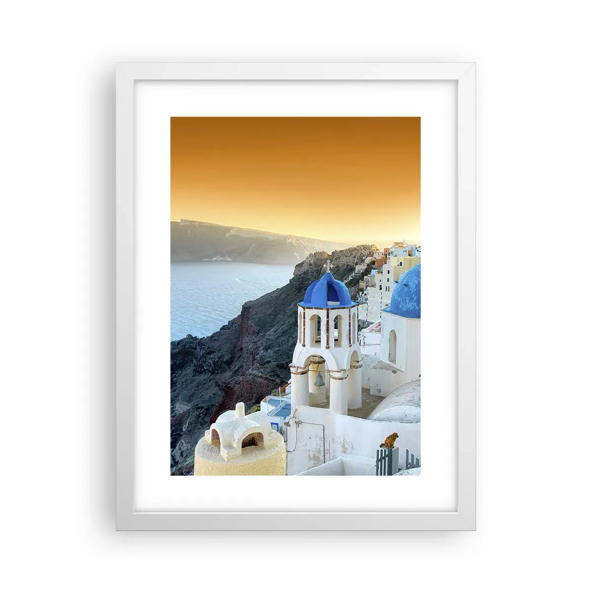Poster in een witte lijst - Santorini - genesteld tegen de rotsen - 30x40 cm