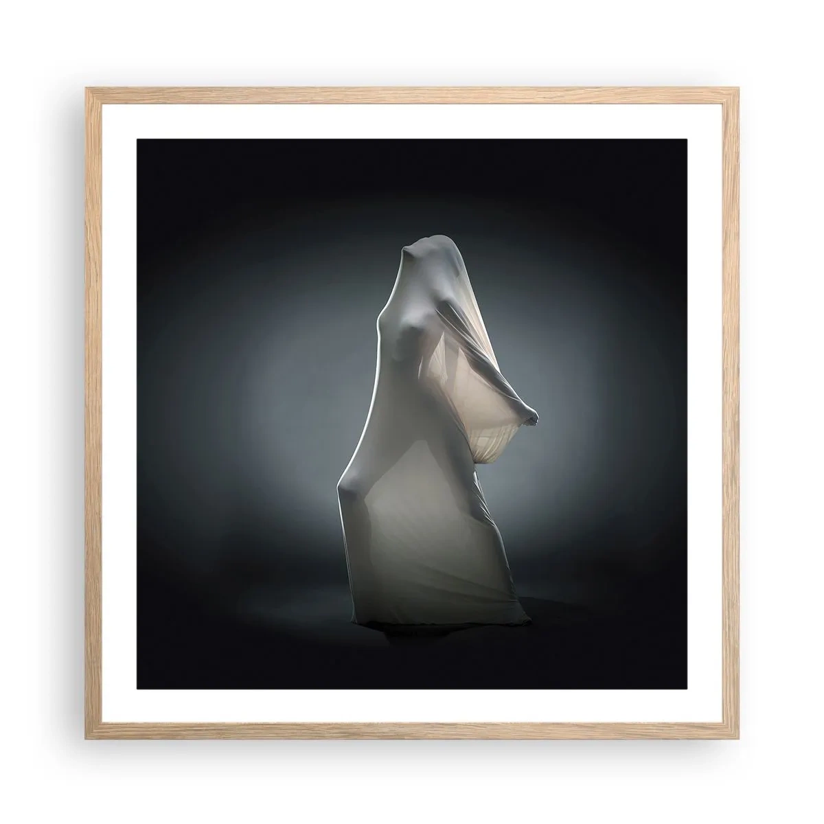 Een poster in een licht eiken lijst - Verborgen verlangens - 60x60 cm