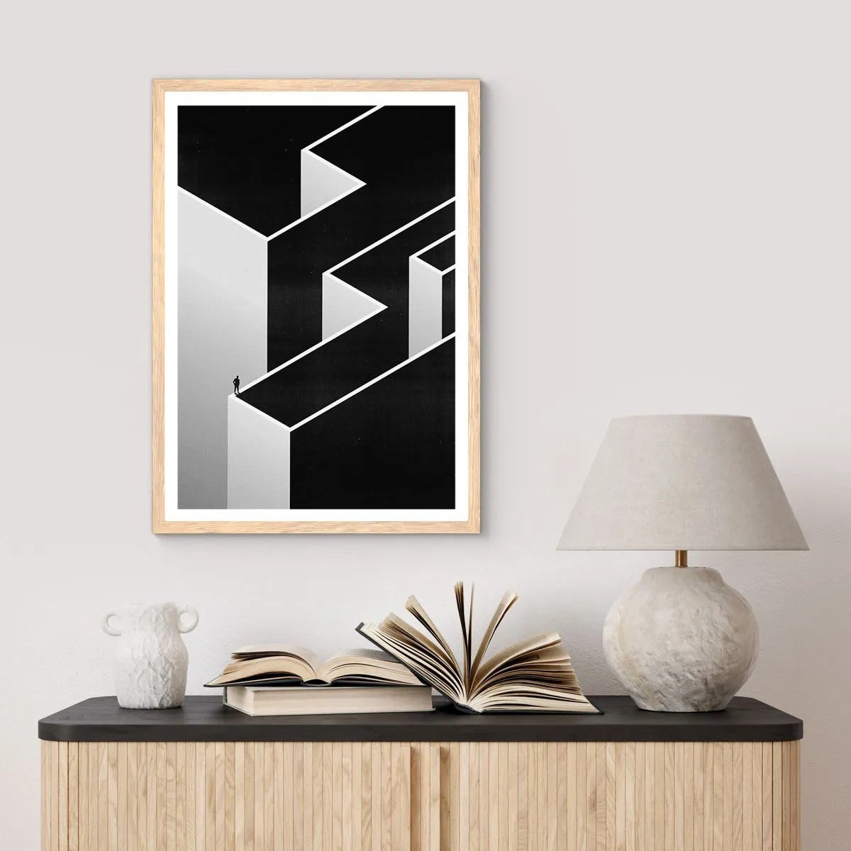 Een poster in een licht eiken lijst - Eenzaamheid op de top - 70x100 cm