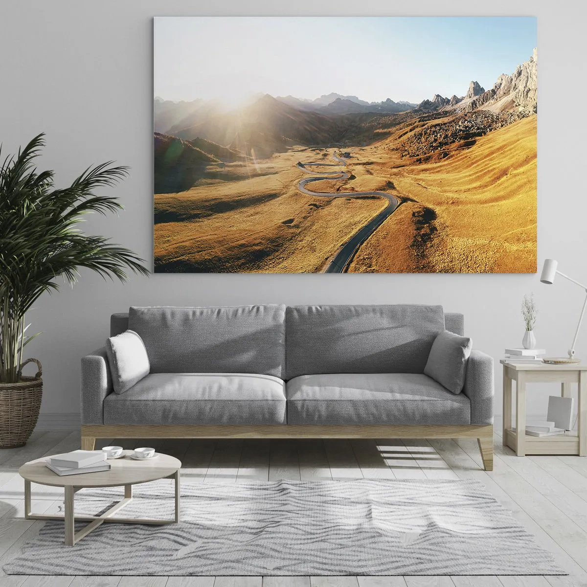 Schilderen op glas - Een kronkelende weg in een gouden vallei verlicht door de zon - 70x50cm - In een gouden vallei - Moderne wanddecoratie voor woonkamer en slaapkamer ARTTOR