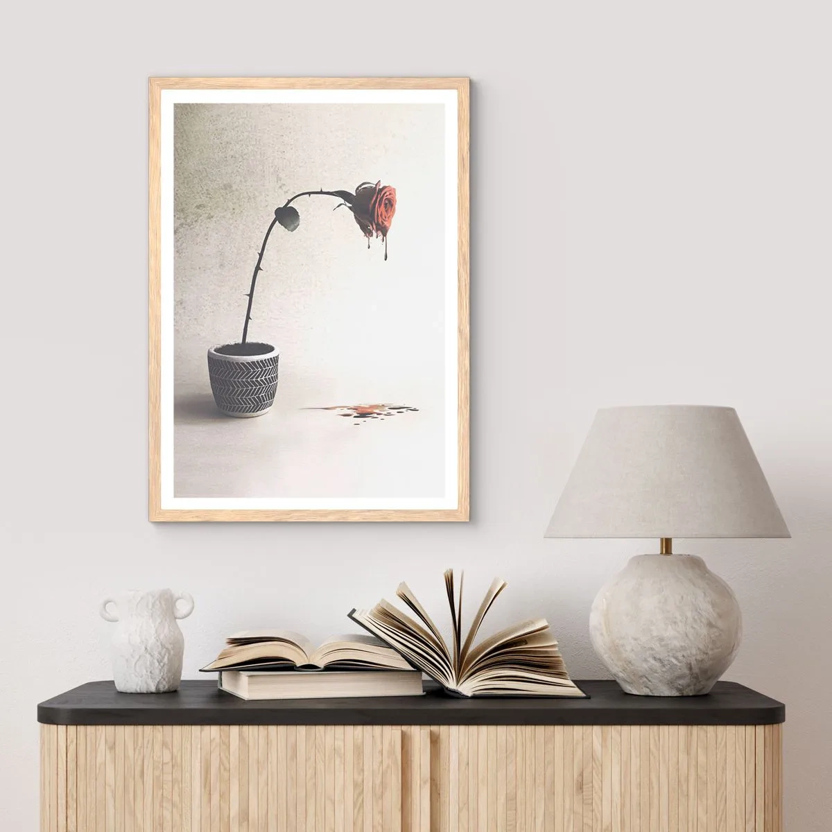 Een poster in een licht eiken lijst - Rosa dolorosa - 70x100 cm