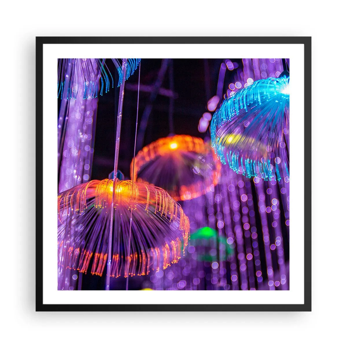 Poster in een zwarte lijst - Lichte fontein - 60x60 cm