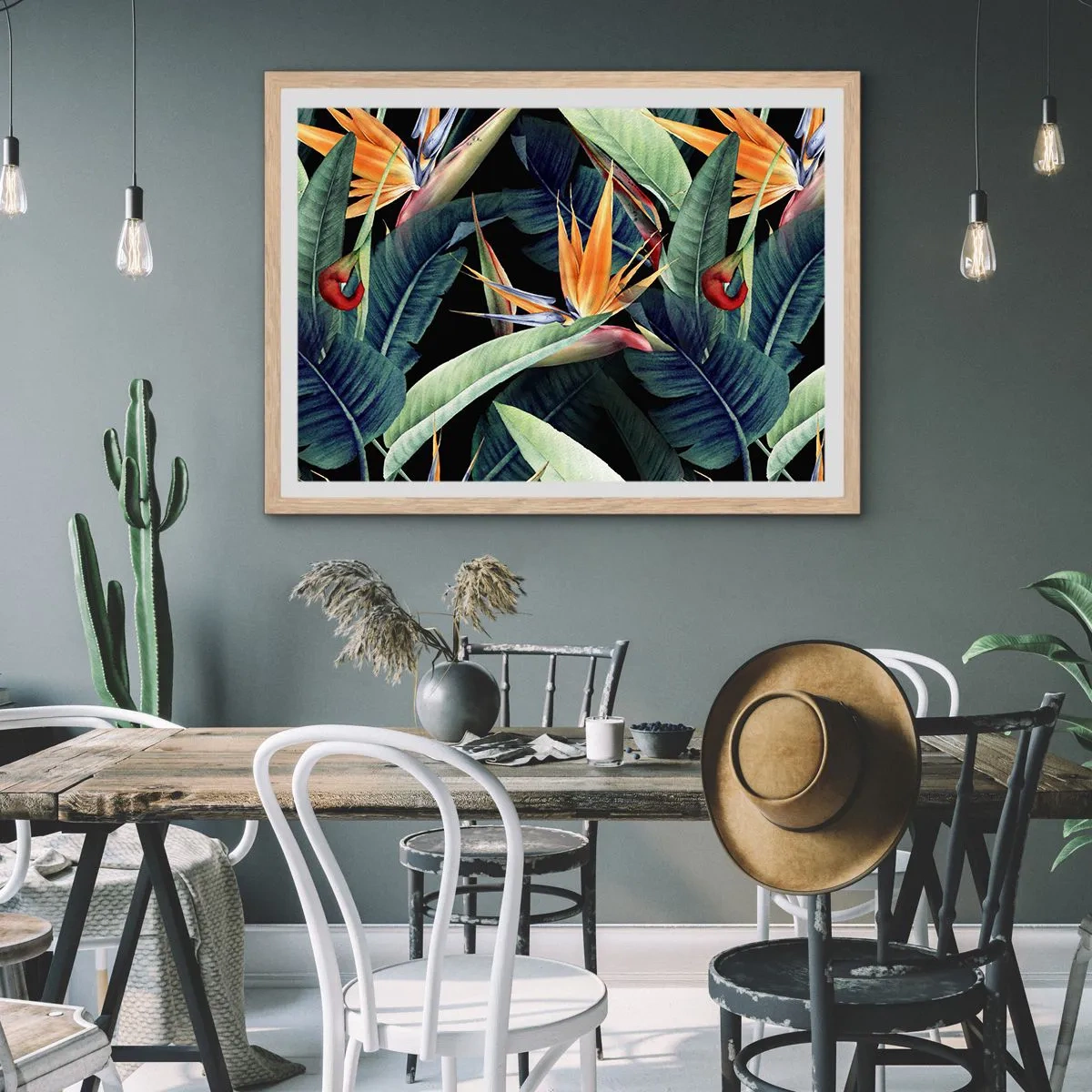 Een poster in een licht eiken lijst - Vlammende bloemen van de tropen - 100x70 cm