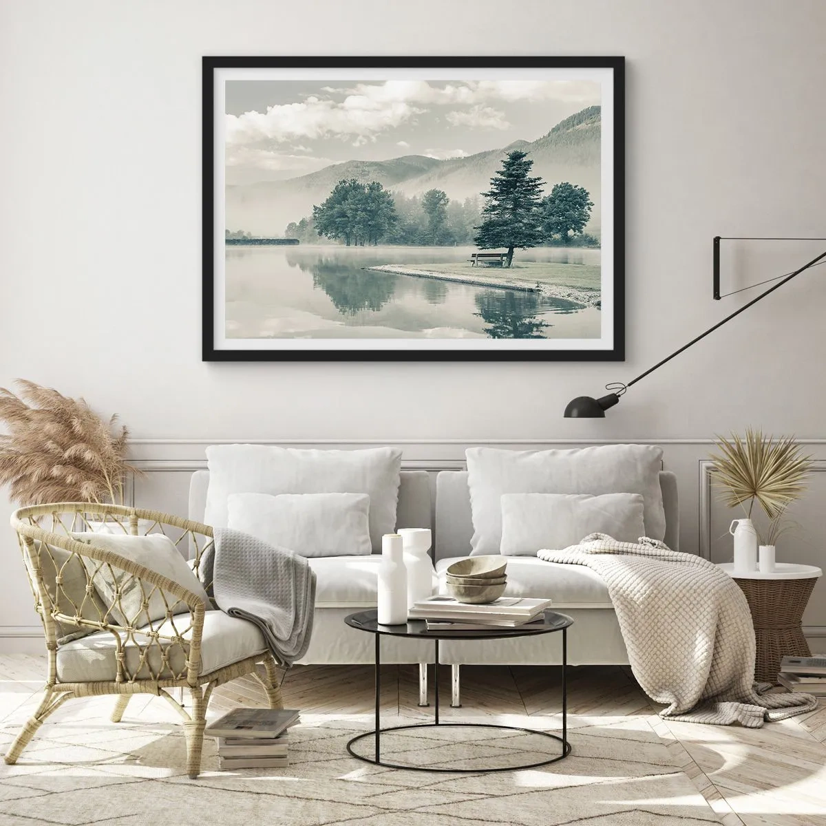 Poster in een zwarte lijst - Het meer slaapt nog - 100x70 cm
