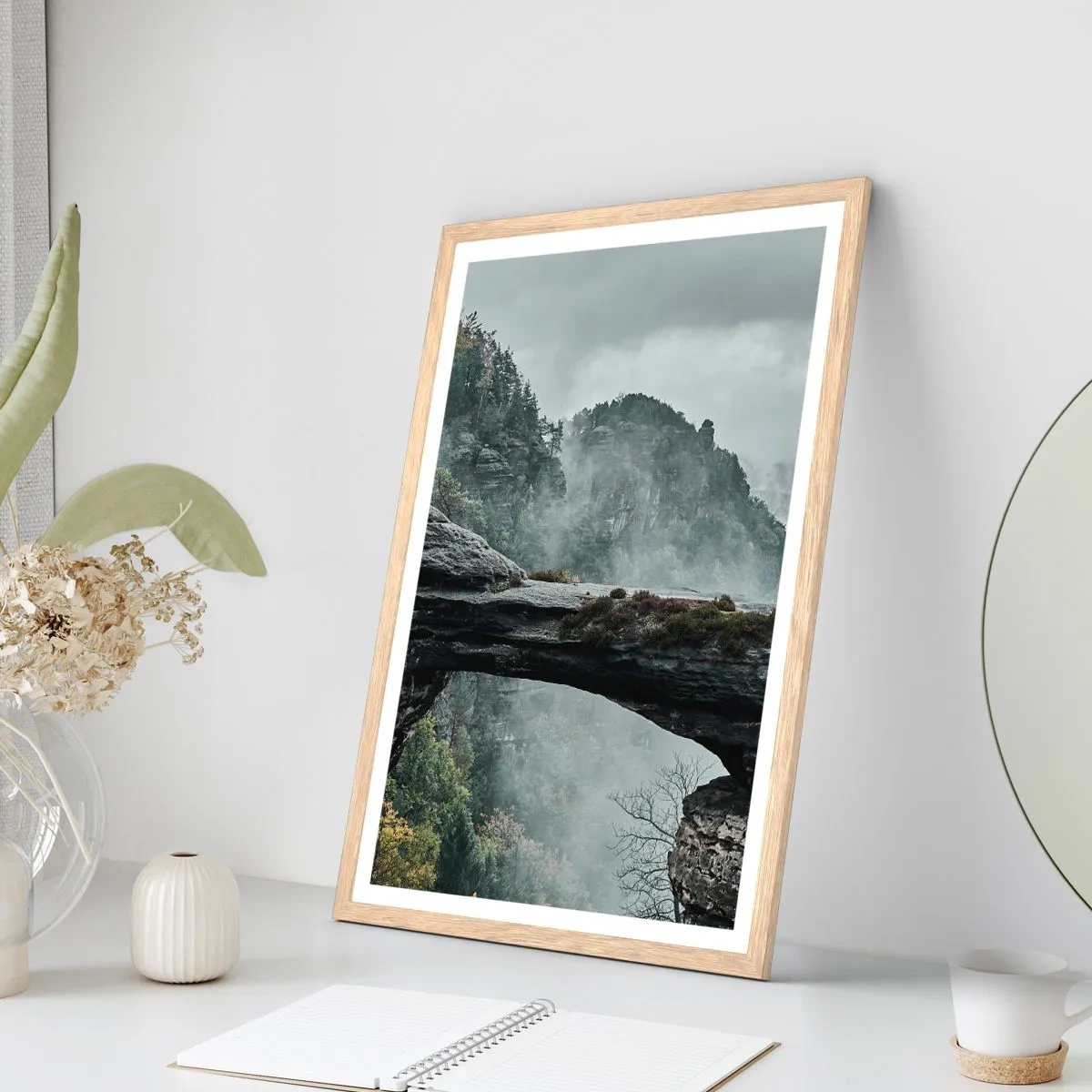 Een poster in een licht eiken lijst - Het avontuur gaat beginnen - 70x100 cm