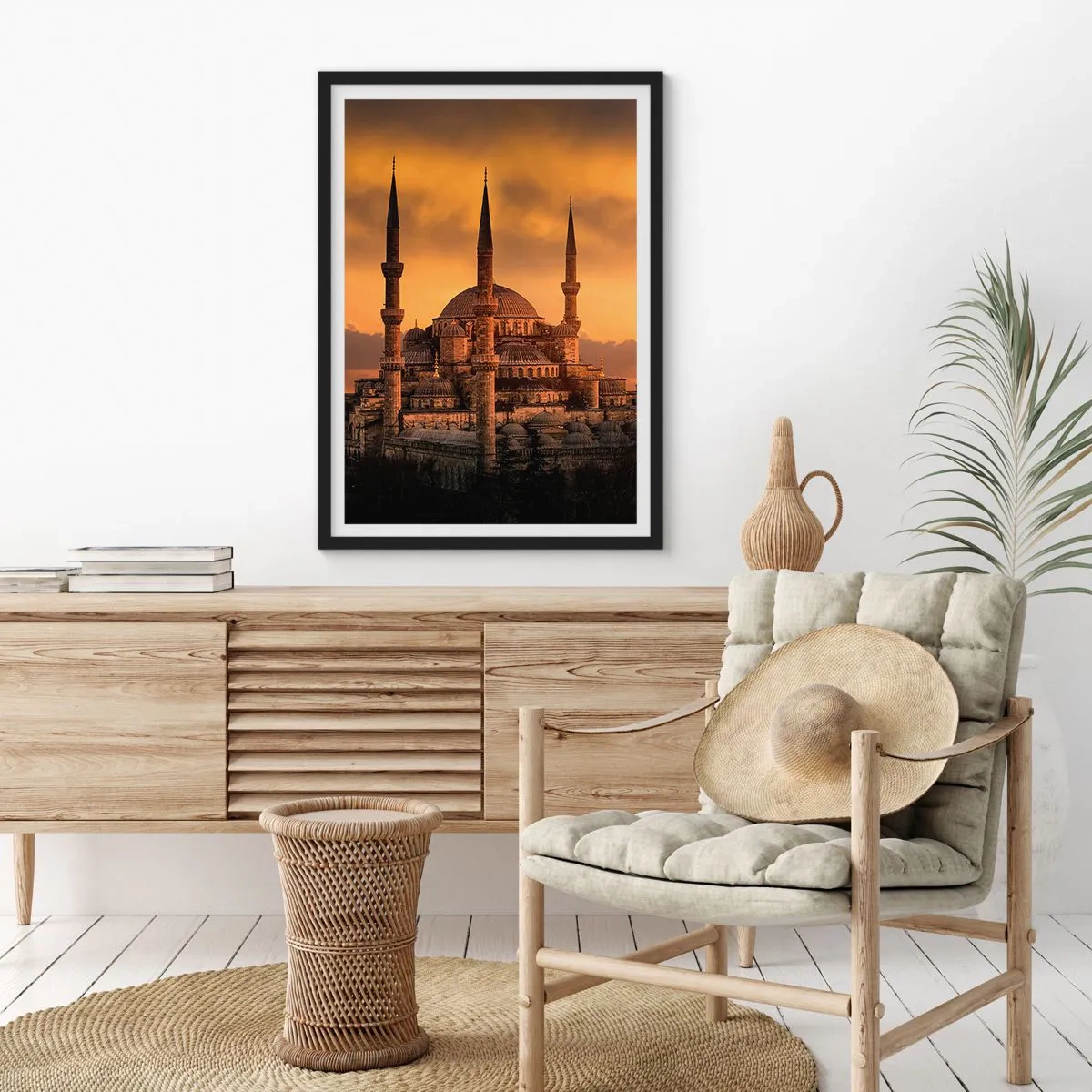 Poster in een zwarte lijst - God is geweldig - 61x91 cm