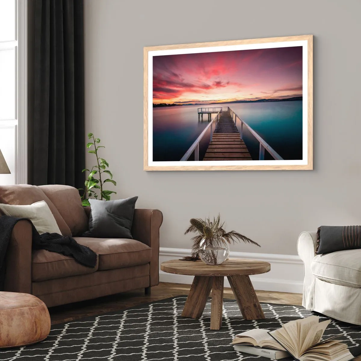 Een poster in een licht eiken lijst - De zachte vlam van de avond - 100x70 cm