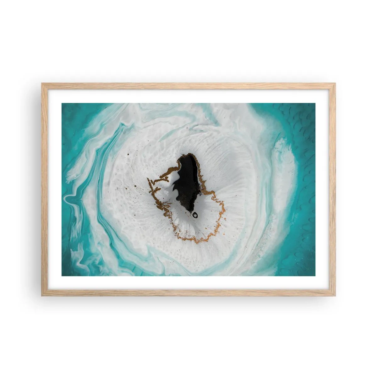 Een poster in een licht eiken lijst - Binnendringen - 70x50 cm