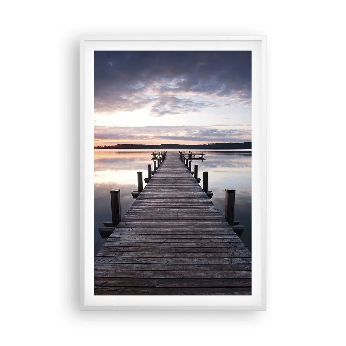 Poster in een witte lijst - Een rustige grens tussen dag en nacht - 61x91 cm