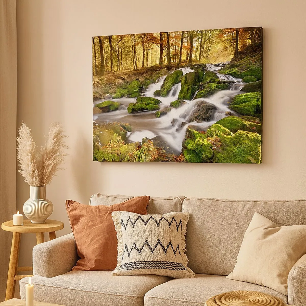 Schilderen op canvas - Een bosrijk landschap met een waterval omgeven door mos - 70x50cm - Snel door het herfstbos - Moderne wanddecoratie voor woonkamer en slaapkamer ARTTOR