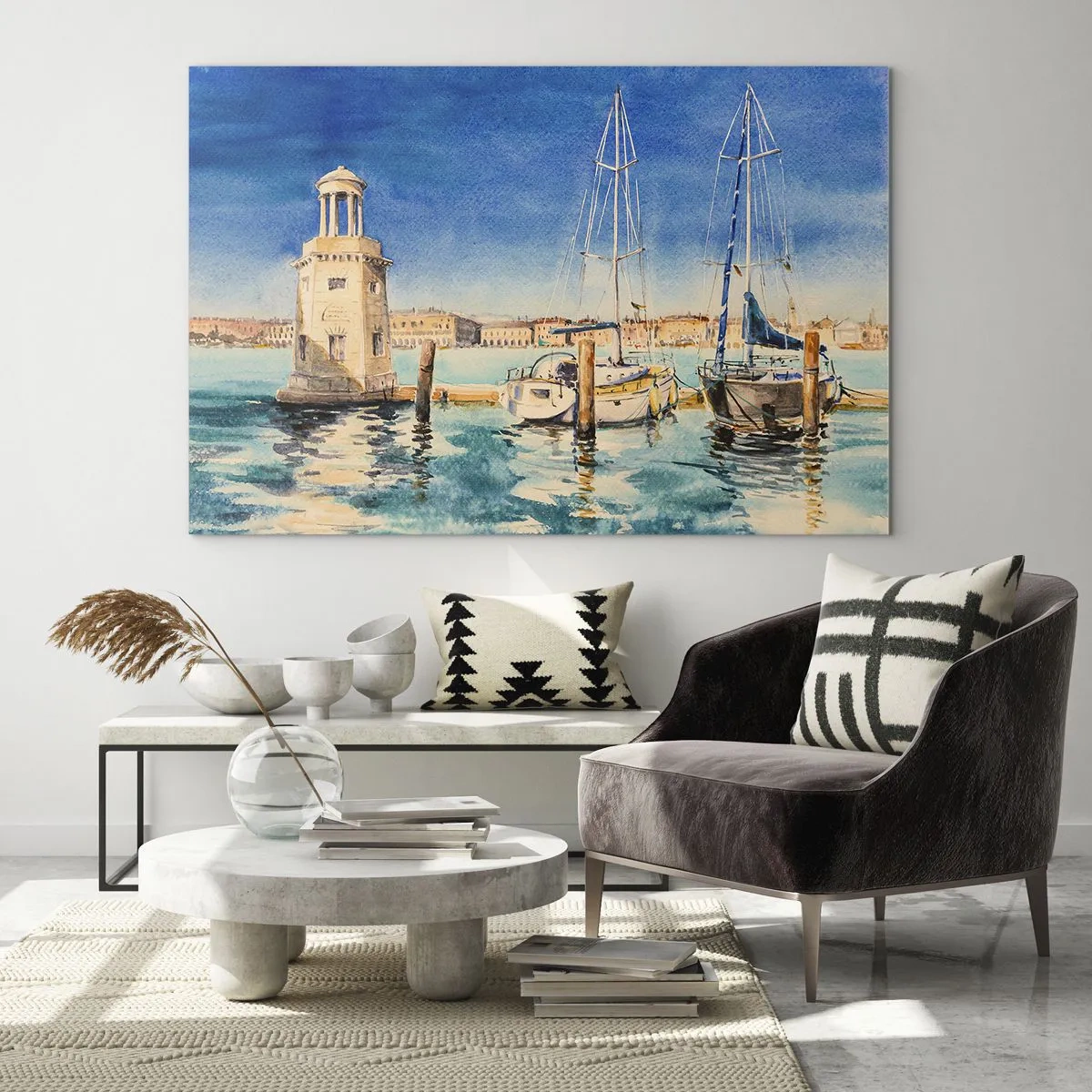 Schilderen op glas - Aquarel jachthaven met vuurtoren en aangemeerde jachten - 70x50cm - Zonnige lagune - Moderne wanddecoratie voor woonkamer en slaapkamer ARTTOR