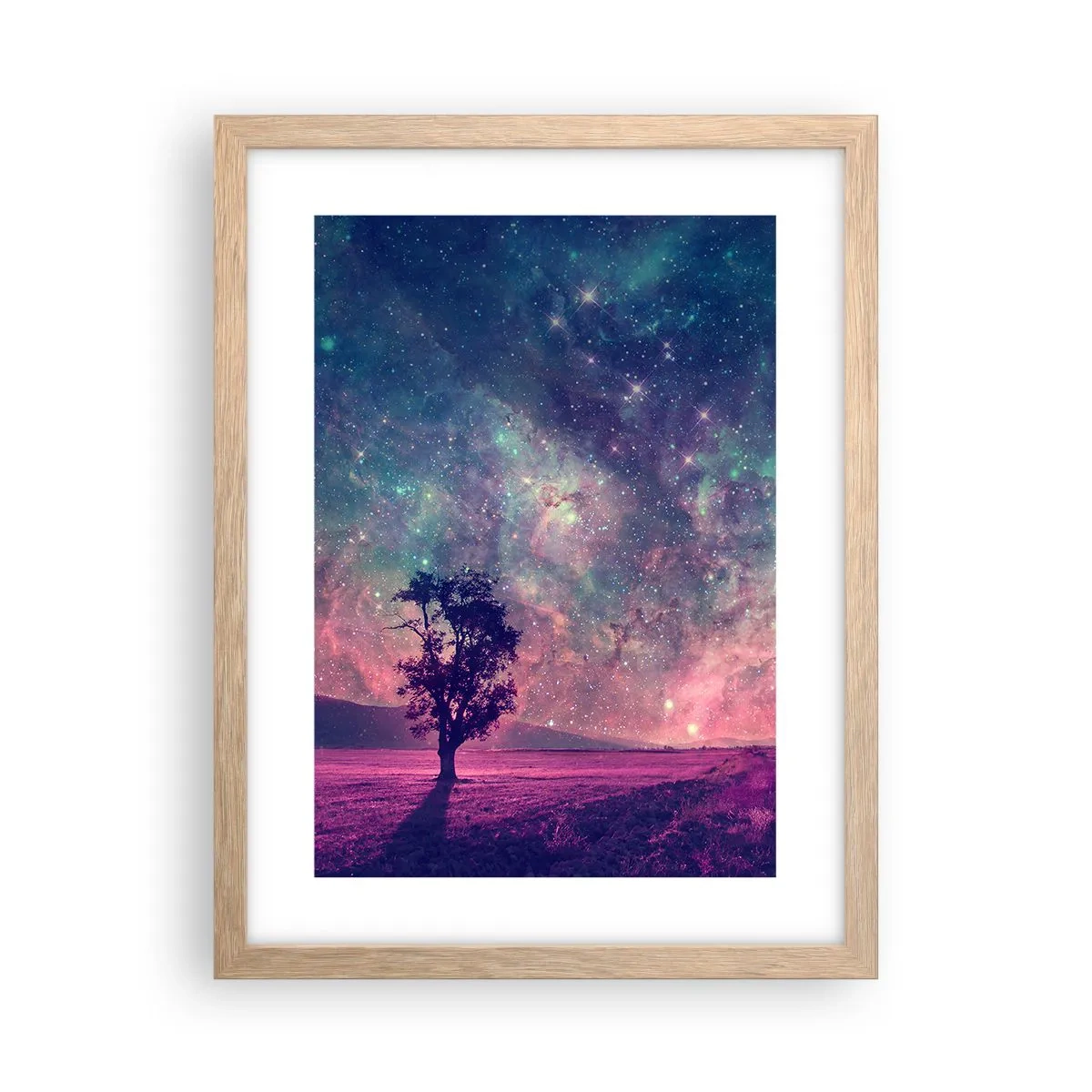 Een poster in een licht eiken lijst - Onder de magische hemel - 30x40 cm
