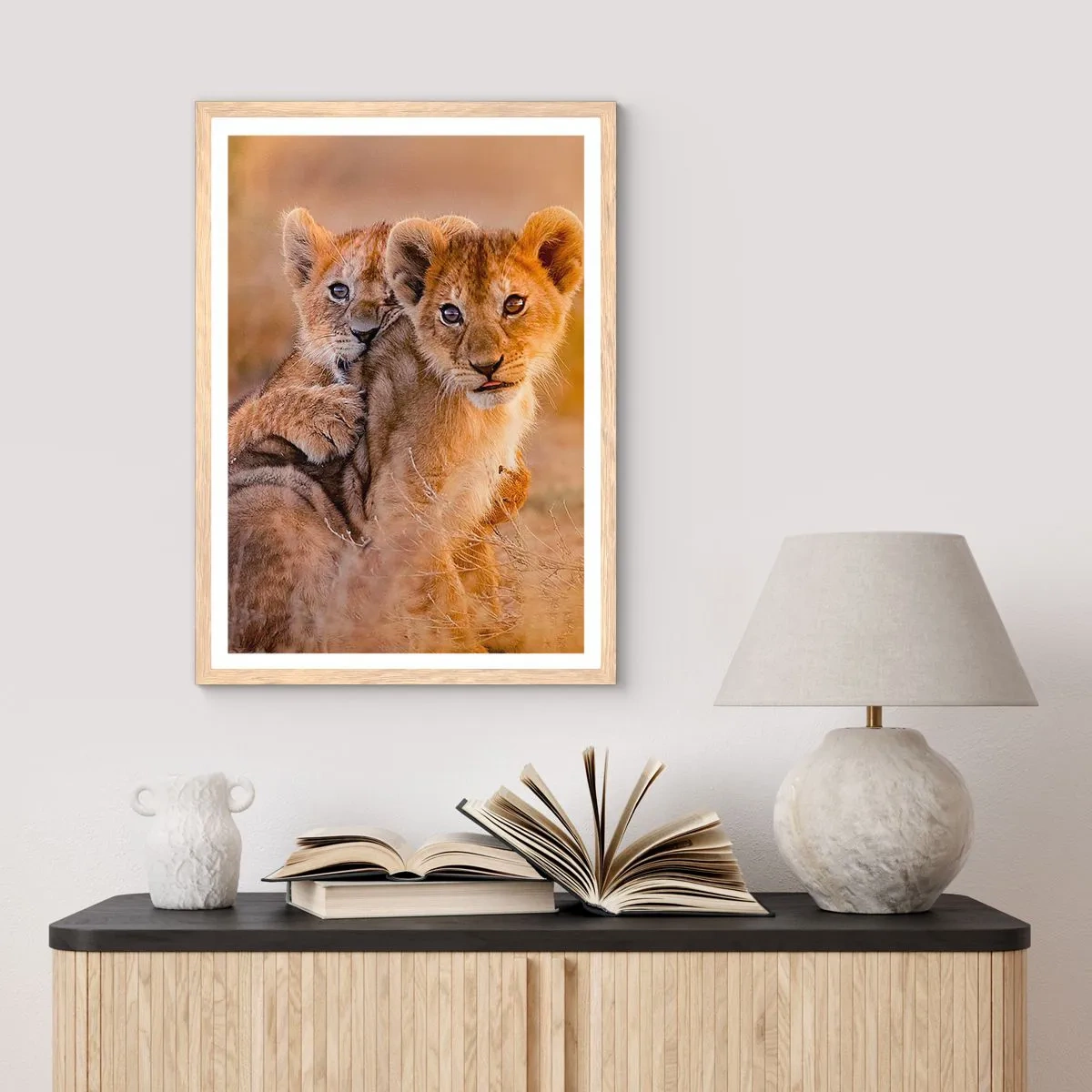 Een poster in een licht eiken lijst - Niet storen! We hebben plezier - 70x100 cm