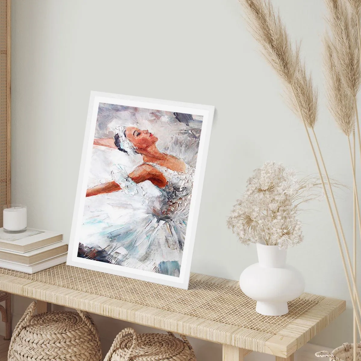 Poster in een witte lijst - Delicaat en licht als tule - 61x91 cm