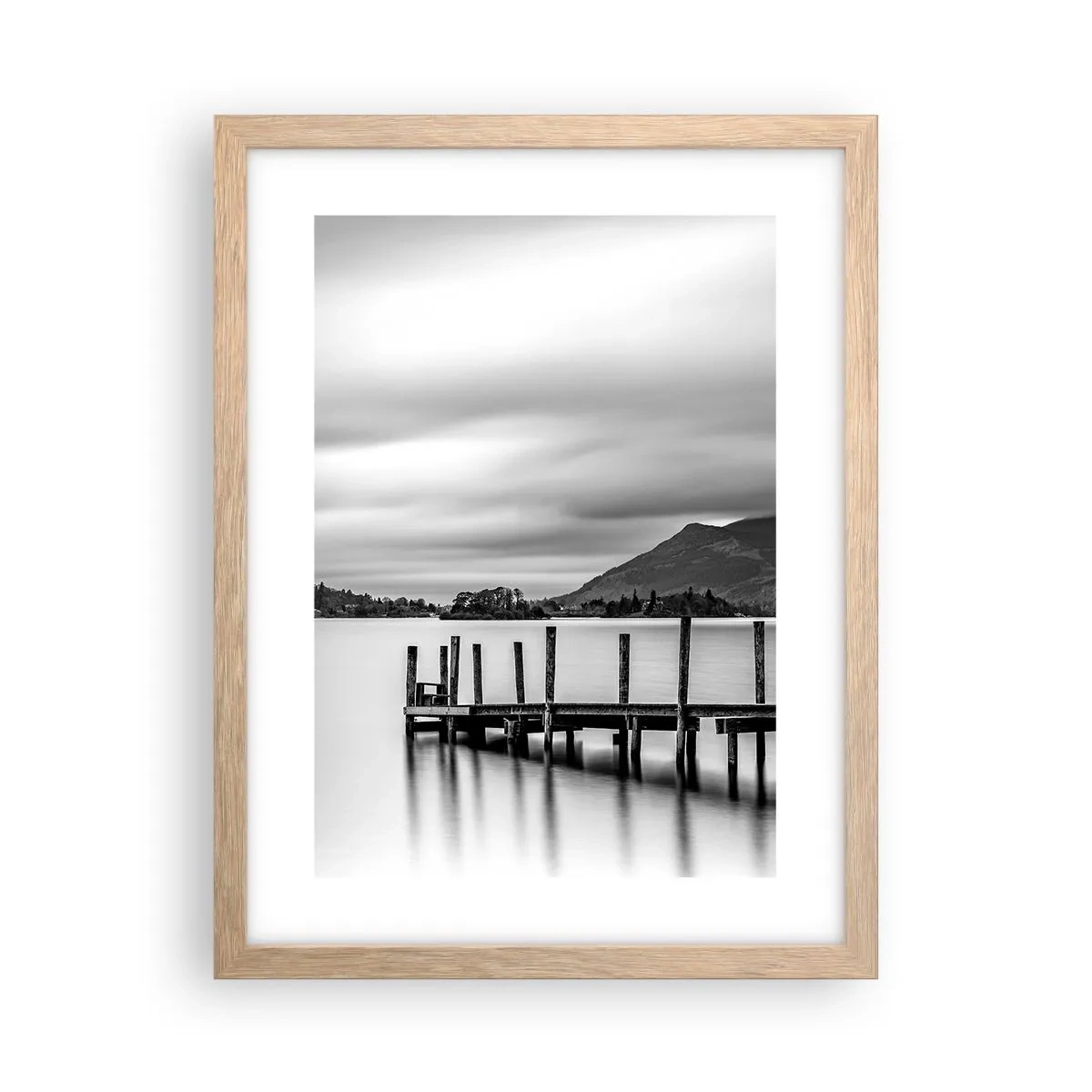 Een poster in een licht eiken lijst - Zachtheid en kracht - 30x40 cm