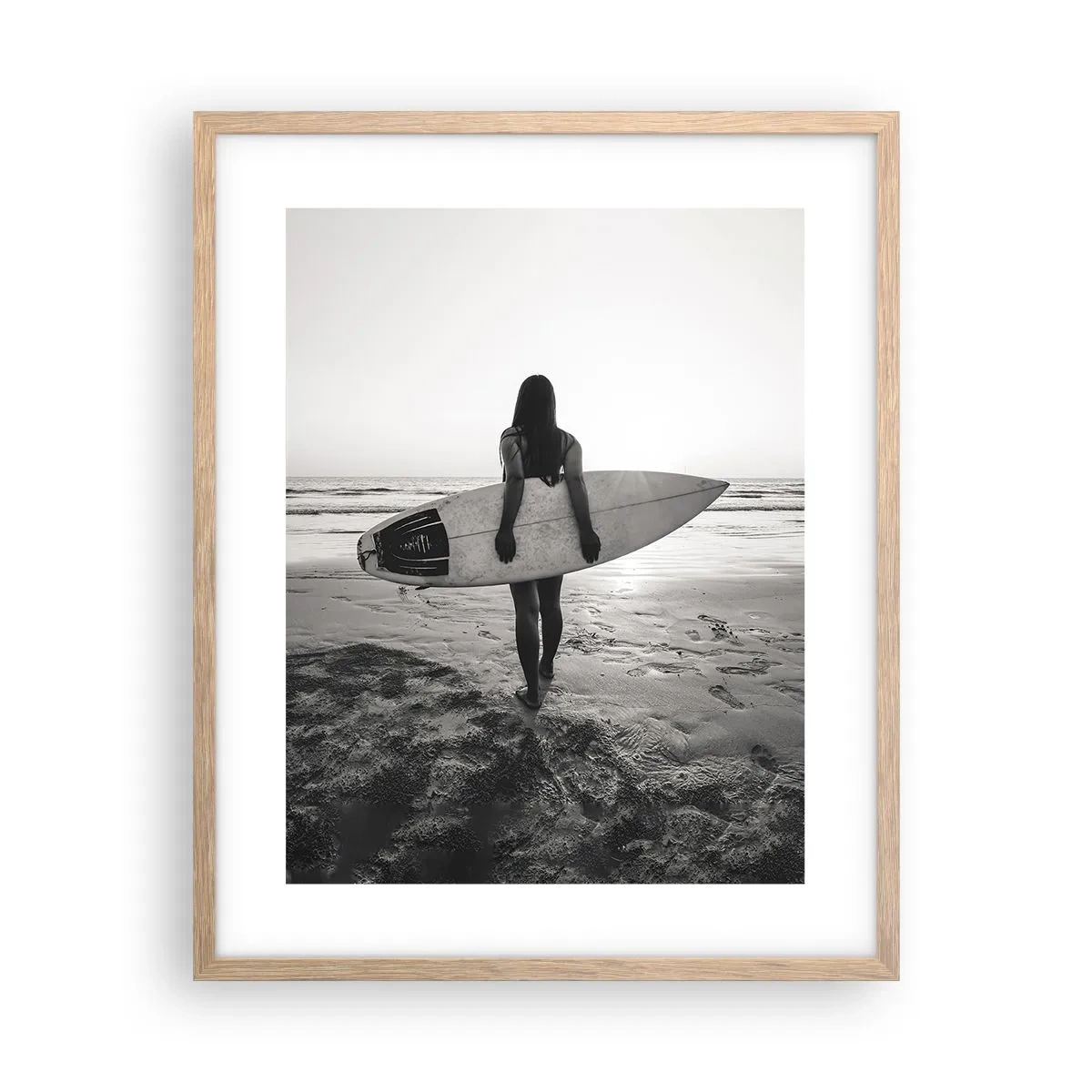 Een poster in een licht eiken lijst - De dochter van de zeegolf - 40x50 cm