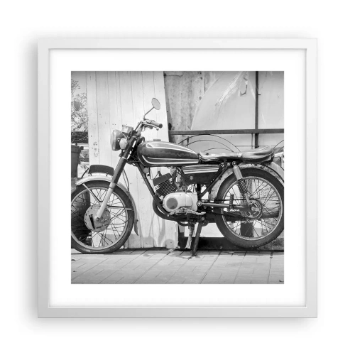 Poster in een witte lijst - Klassiek boven alles - 40x40 cm