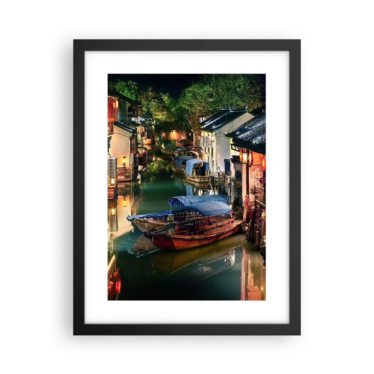 Poster in een zwarte lijst - Een avond op een Chinese straat - 30x40 cm