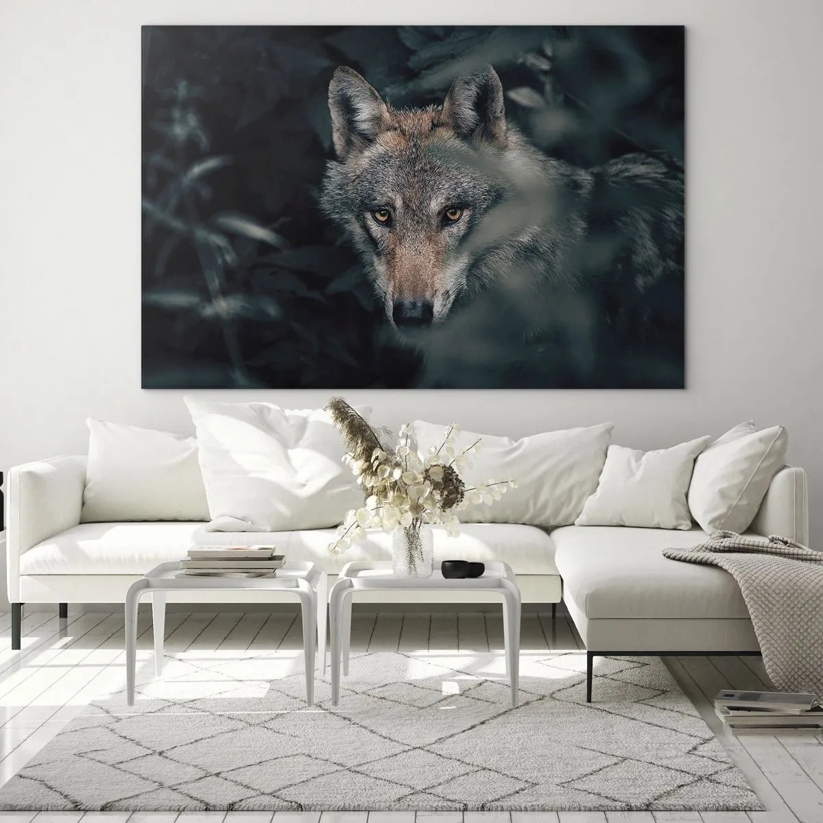 Schilderen op glas - Een wolf kijkt waakzaam toe vanuit zijn schuilplaats in het struikgewas - 70x50cm - Jager - Moderne wanddecoratie voor woonkamer en slaapkamer ARTTOR