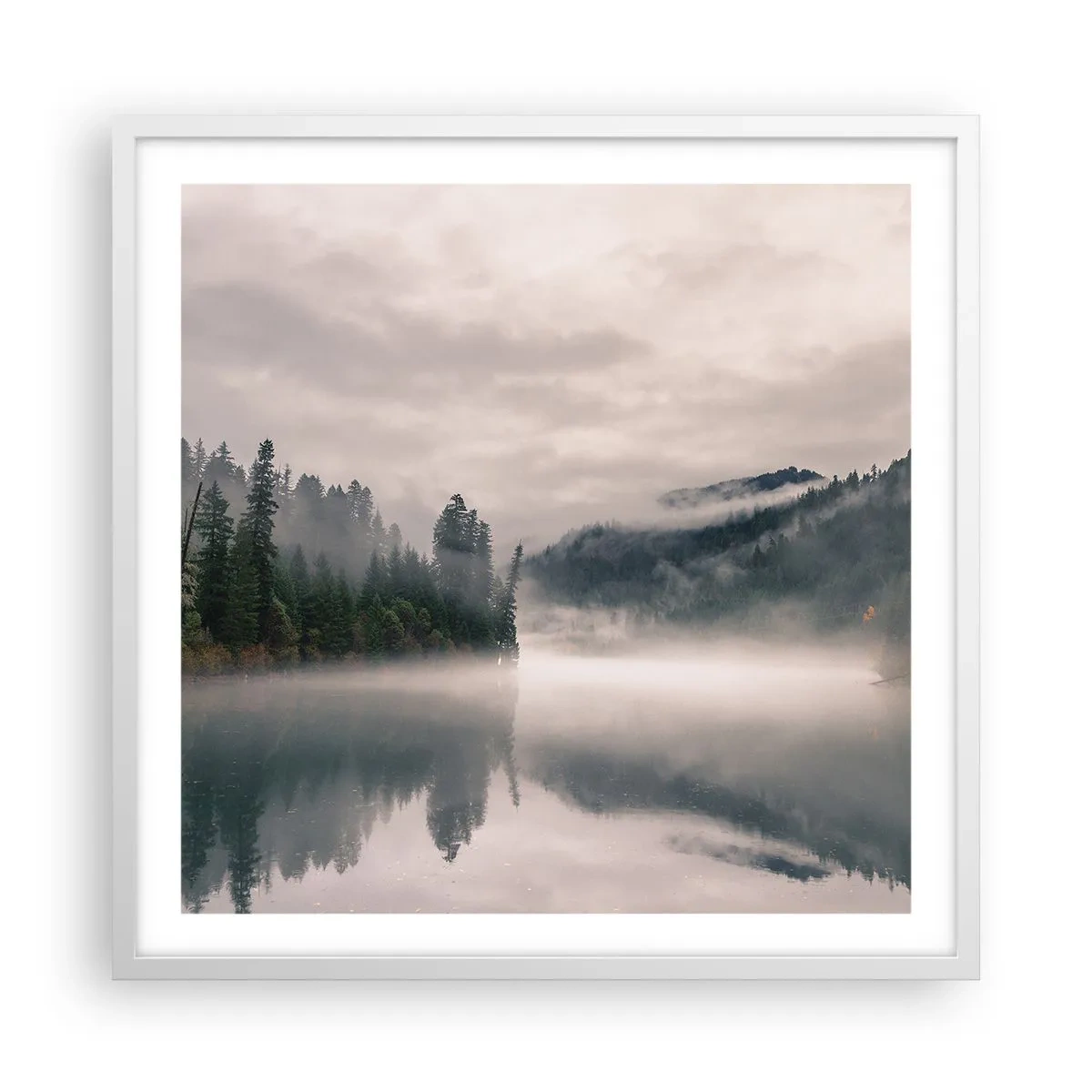 Poster in een witte lijst - In reflectie, in de mist - 60x60 cm