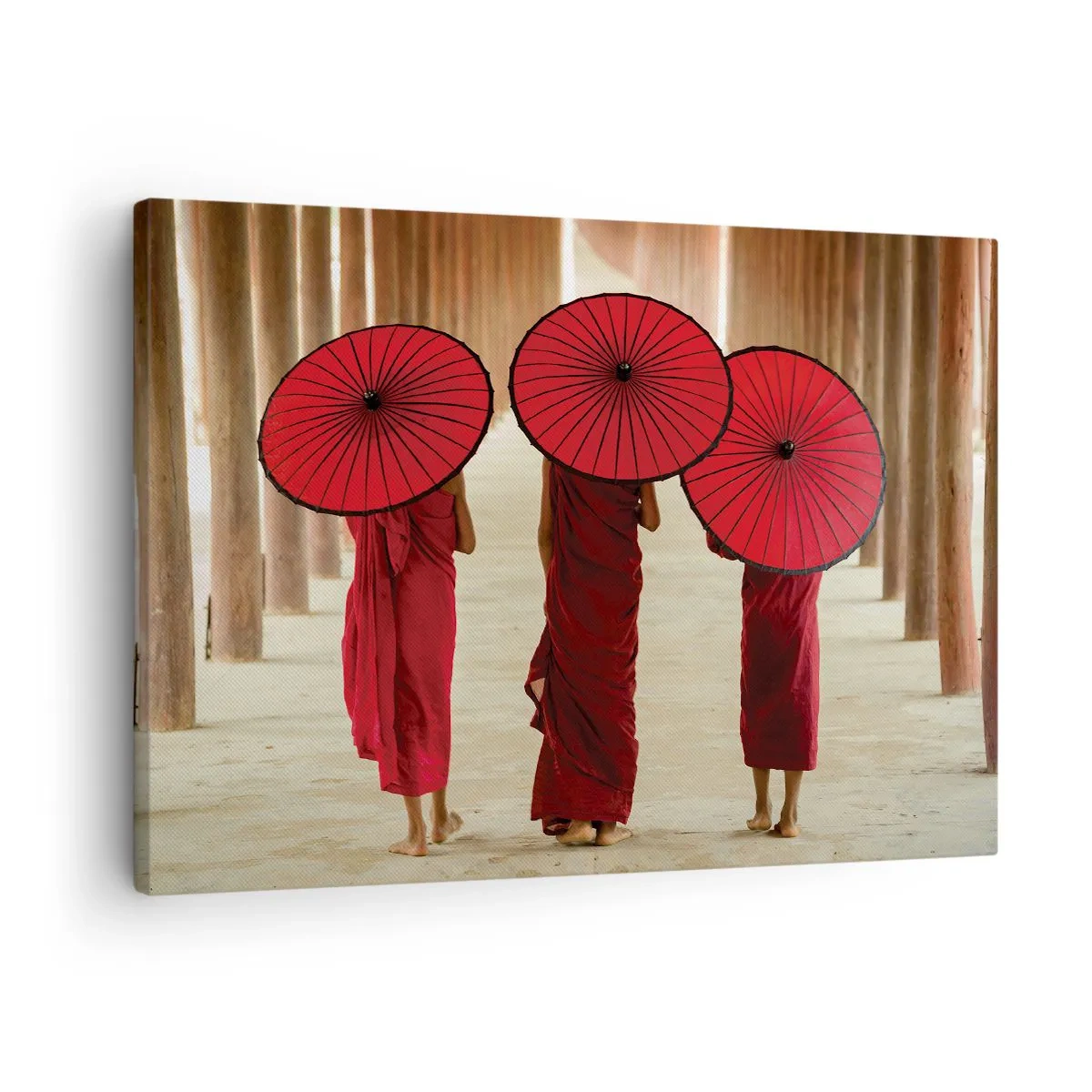 Schilderen op canvas - Drie monniken met rode paraplu's in traditionele architectuur - 70x50cm - Op weg naar het Zuivere Land - Moderne wanddecoratie voor woonkamer en slaapkamer ARTTOR