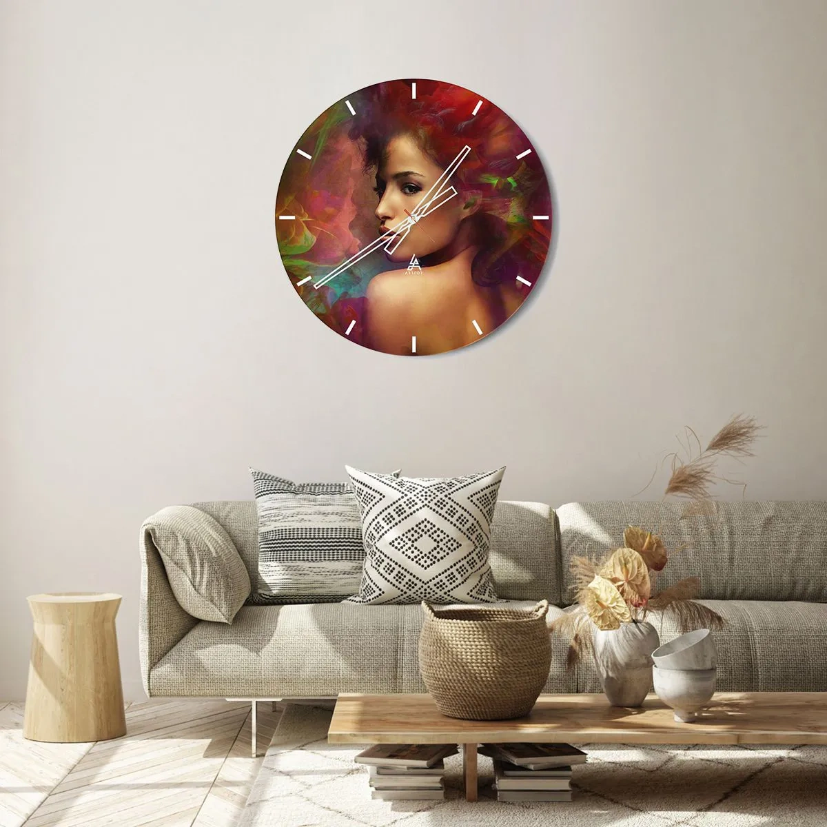Wandklok - Klok - Portret van een vrouw met kleurrijke wazige effecten op de achtergrond - 30x30cm - Mooier dan een regenboog, zo delicaat als een mist - Moderne wanddecoratie voor woonkamer, keuken en slaapkamer ARTTOR