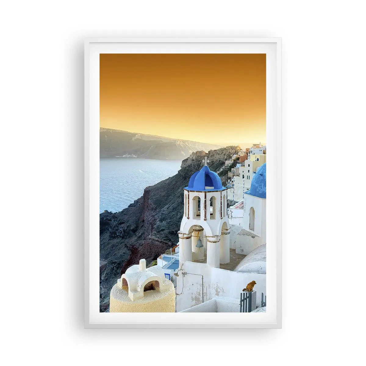 Poster in een witte lijst - Santorini - genesteld tegen de rotsen - 61x91 cm
