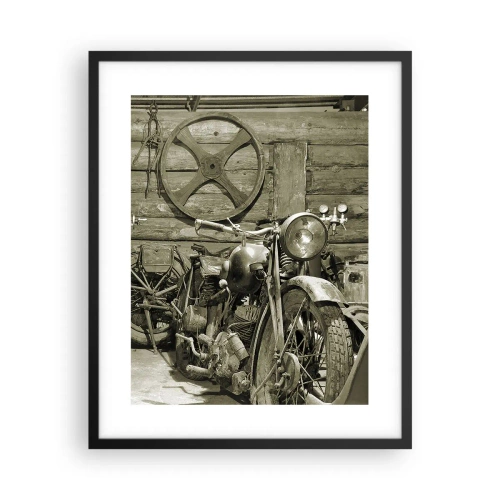 Poster in een zwarte lijst - In de schuur van oom Władek - 40x50 cm