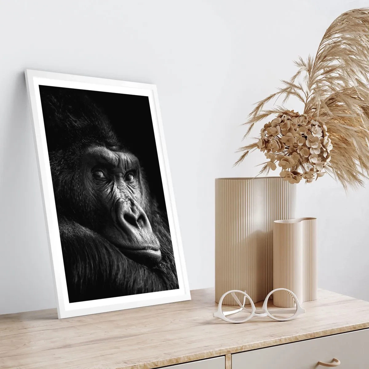 Poster in een witte lijst - En waar kijk je naar? - 50x70 cm